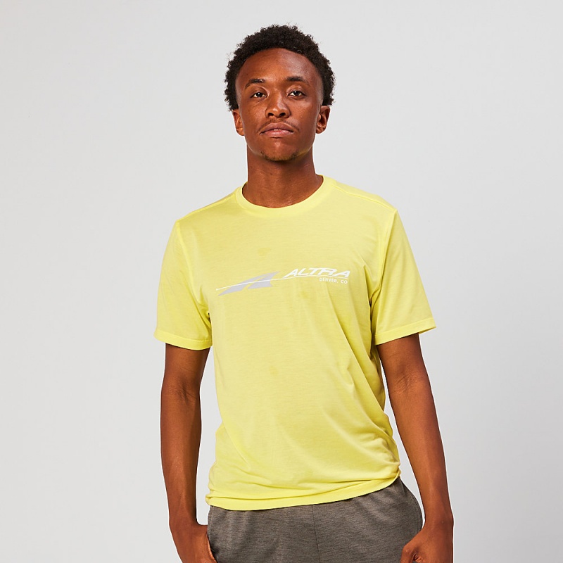 Yellow Altra EVERYDAY PERFORMANCE SHORT SLEEVE Men\'s T-Shirt | Australia AL6314G60